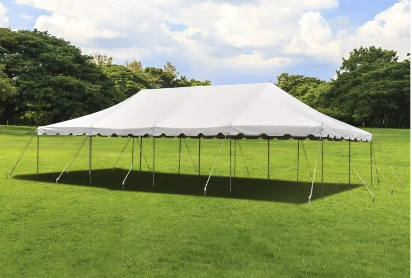 Clear Tent: How Can This Transparent Structure Transform Your Outdoor Event?